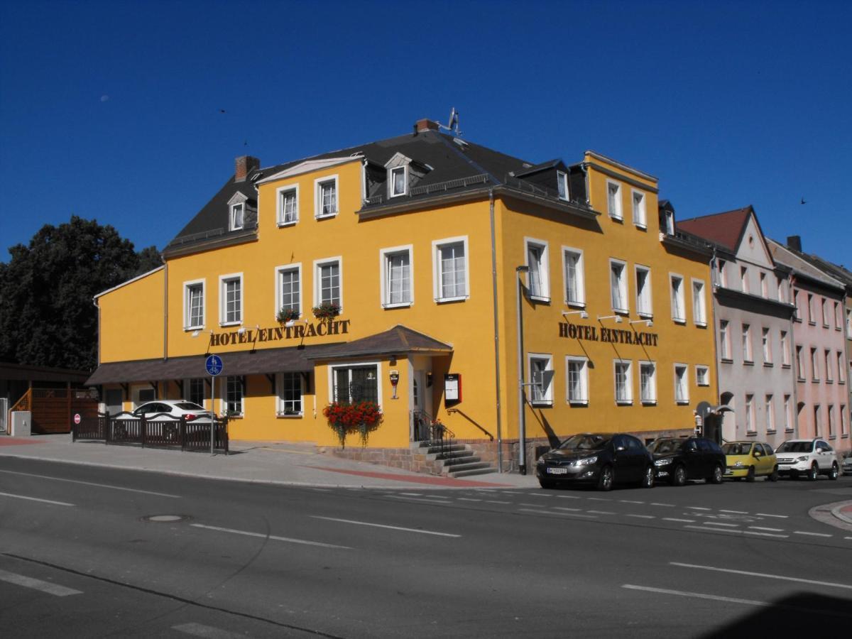 Hotel Eintracht มิทท์ไวดา ภายนอก รูปภาพ