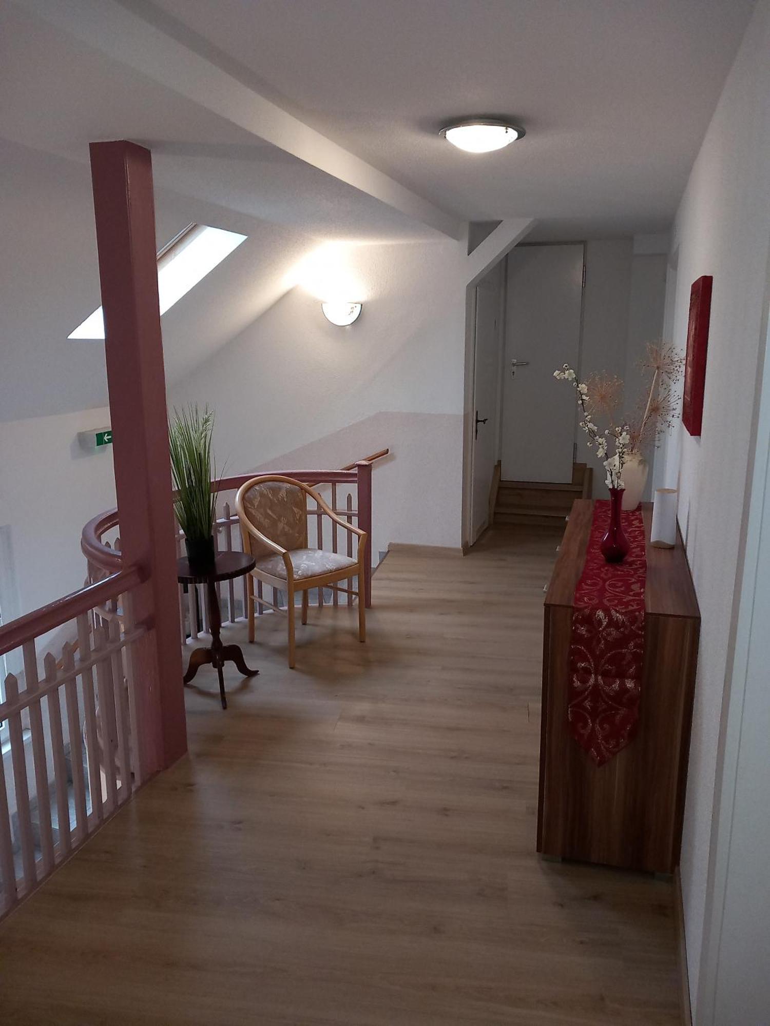 Hotel Eintracht มิทท์ไวดา ภายนอก รูปภาพ